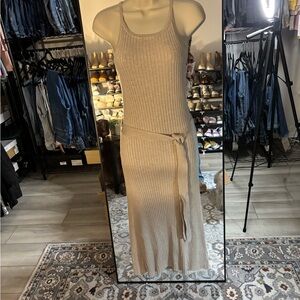 Cream Sleeveless Maxi Dress